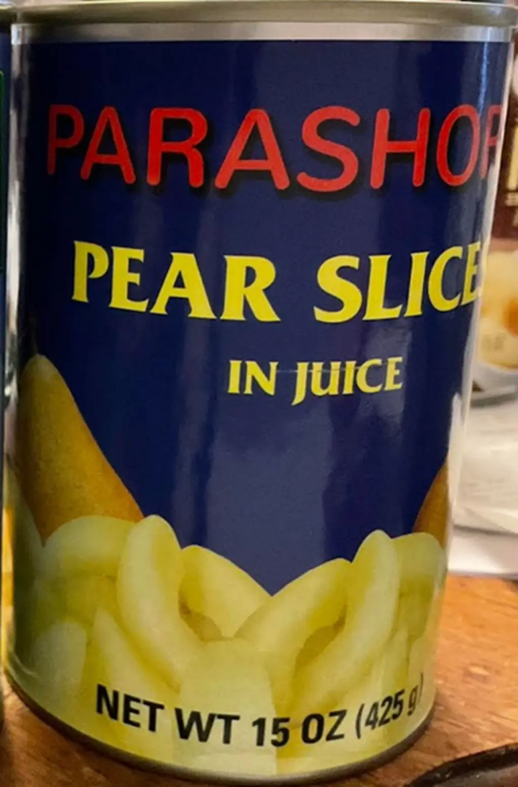 image of a 15oz can of parashore pear slices in juice